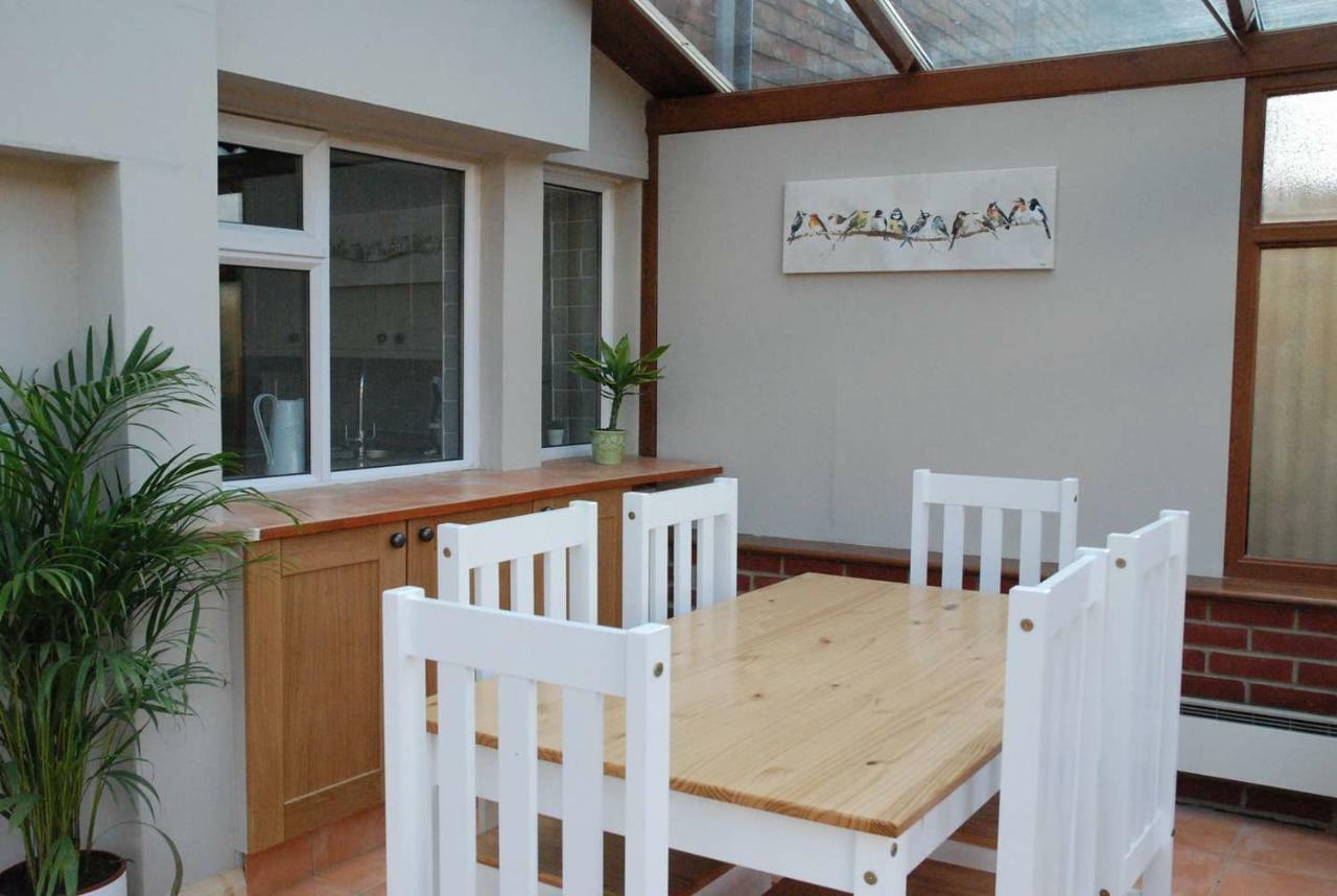 Hollyhock Cottage แอชฟอร์ด ภายนอก รูปภาพ