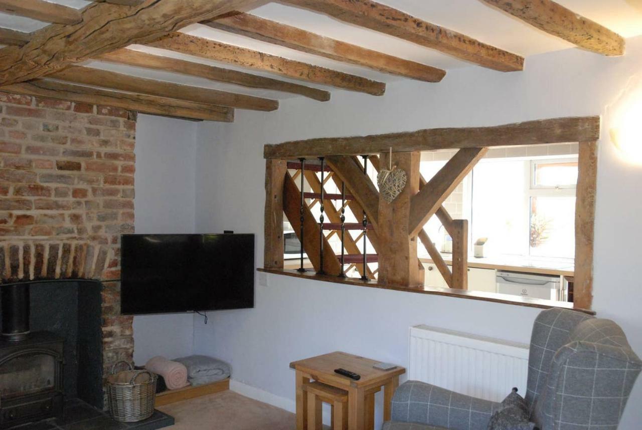 Hollyhock Cottage แอชฟอร์ด ภายนอก รูปภาพ